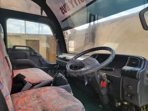 Isuzu NQR 2019
