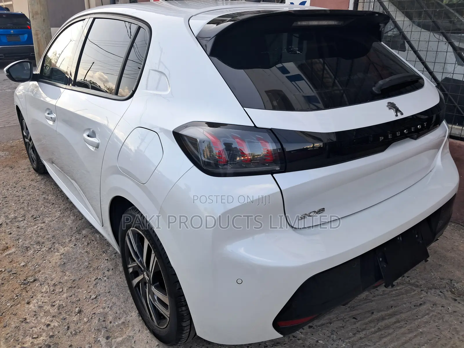 Peugeot 208 2021 White