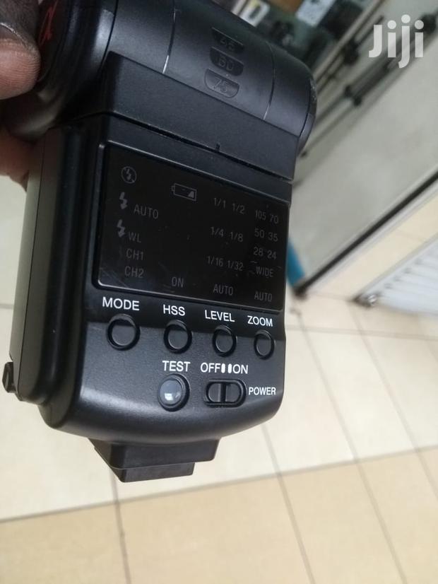 Superior Sony Speedlite/Flash - thumbnail 2