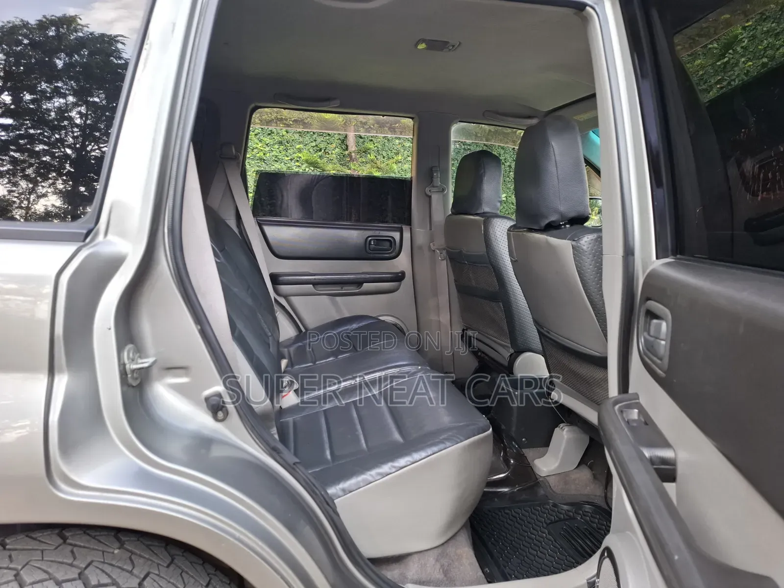 Nissan X-Trail 2003 Gray