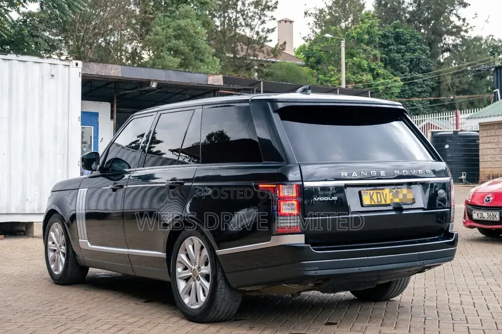 Land Rover Range Rover Vogue 2017 Black