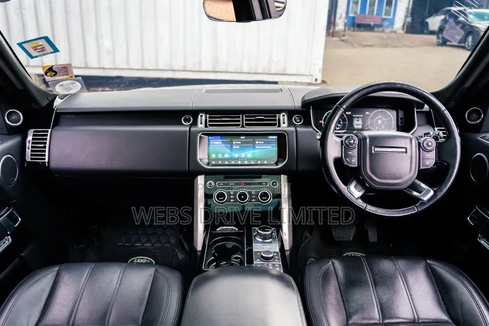 Land Rover Range Rover Vogue 2017 Black