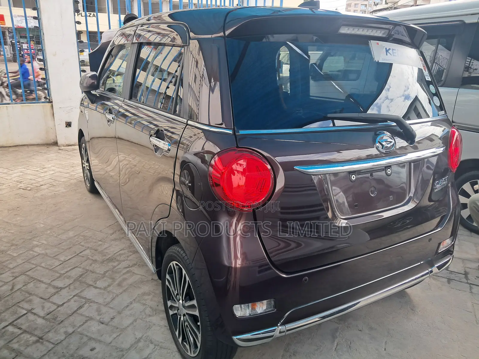 Daihatsu Cast 2019 Burgundy