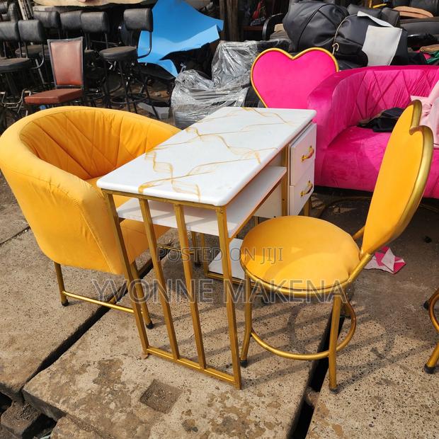 Marble Manicure Table and Chairs Set