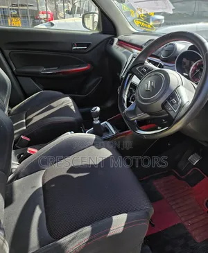 Suzuki Swift 2019 Blue