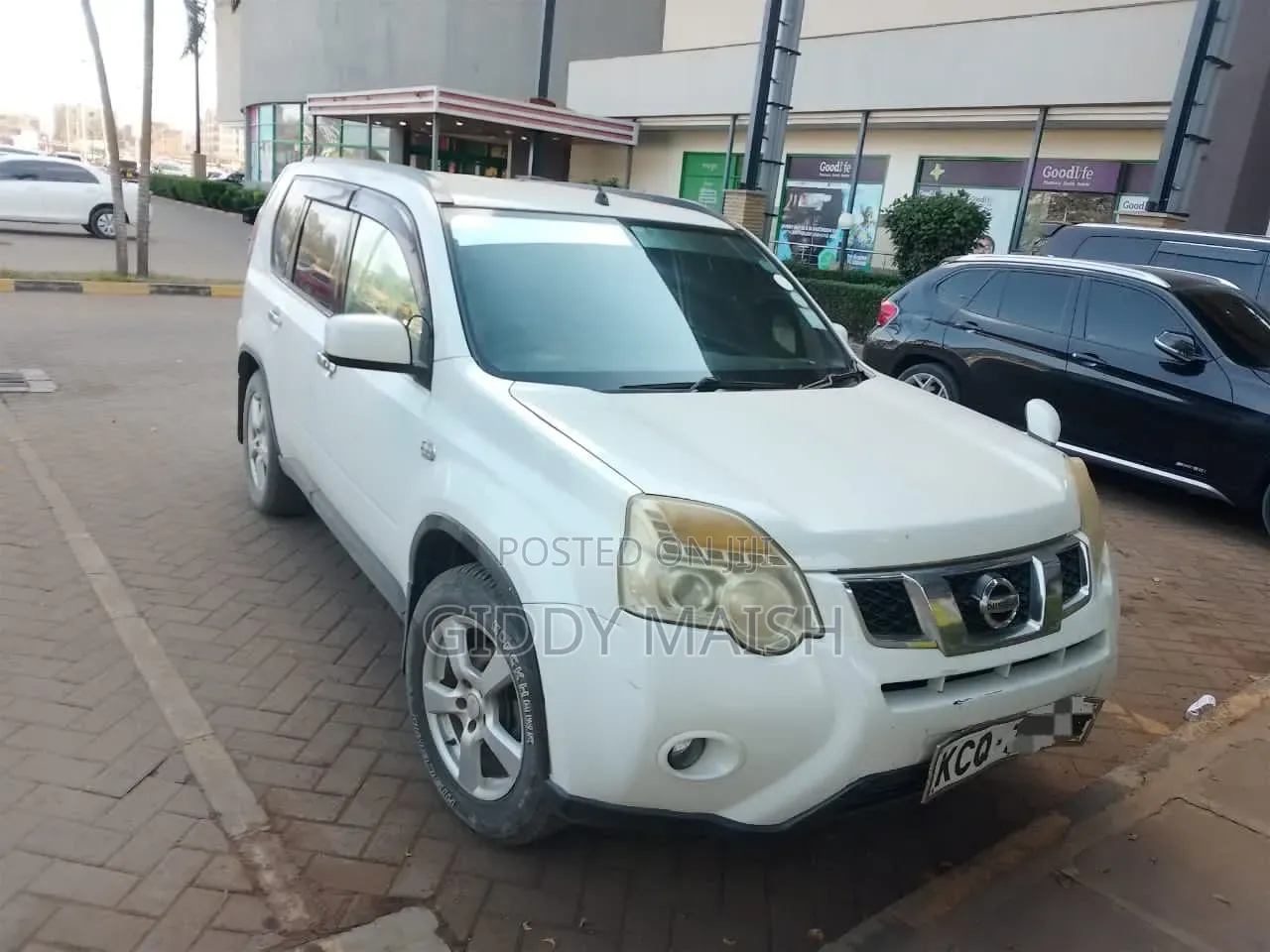 Nissan X-Trail 2011 White