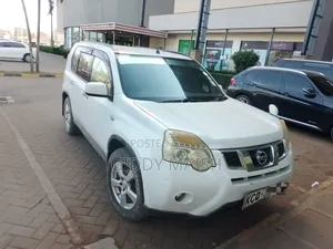 Nissan X-Trail 2011 White