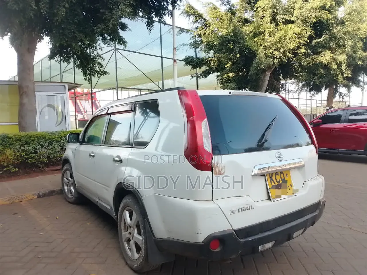 Nissan X-Trail 2011 White