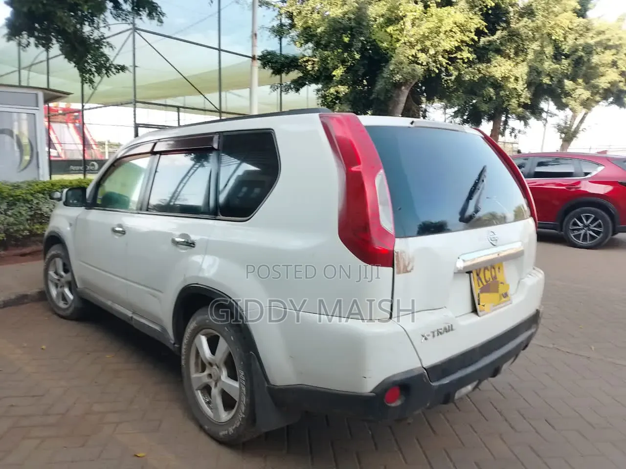 Nissan X-Trail 2011 White