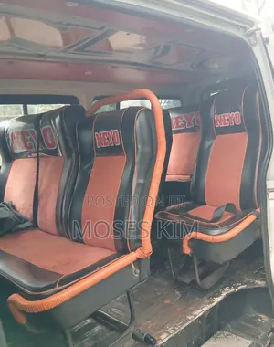 Toyota HiAce 2013 White