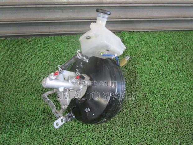 Toyota Toyoace Brake Booster/Master Cylinder