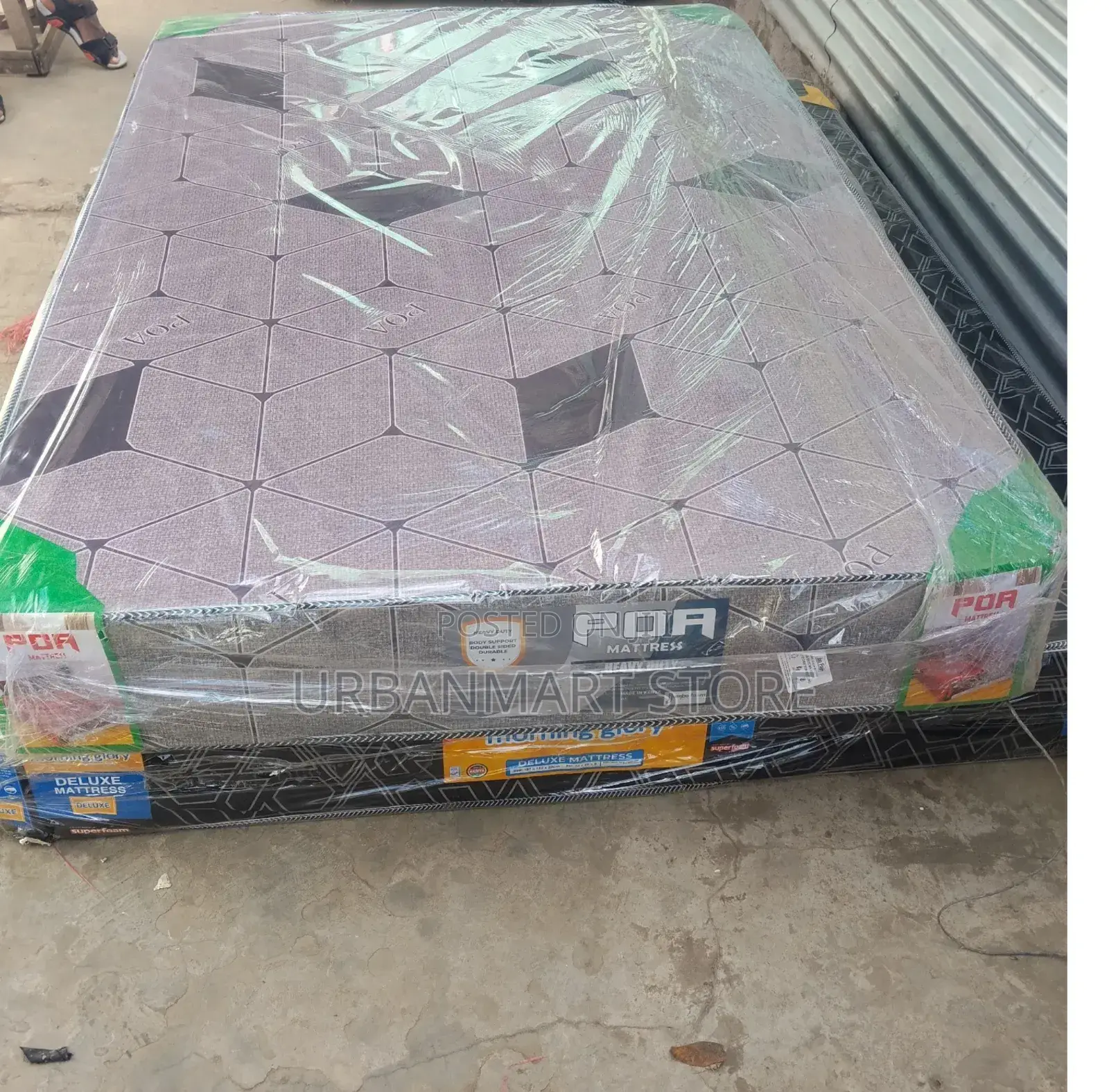 8 Inches, 4 by 6 Plain High Density Mattress - Jumbo