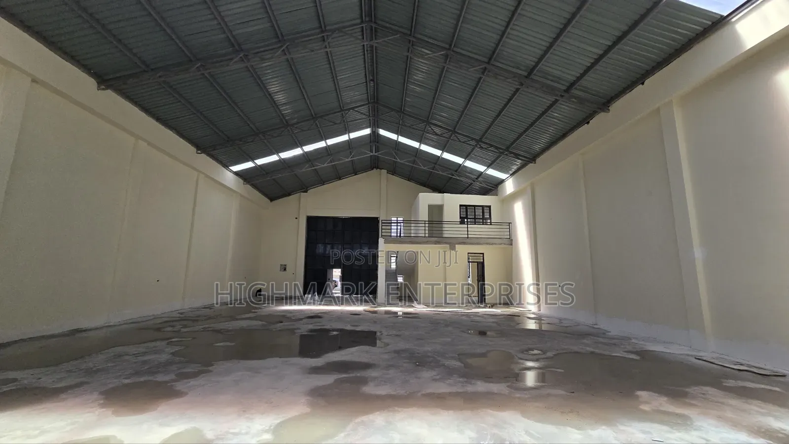4000 Sq Feet Godown to Let in Mlolongo