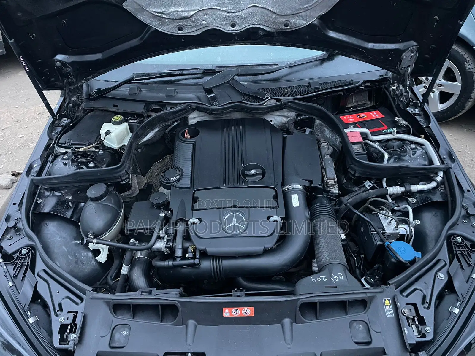 Mercedes-Benz C200 2010 Black