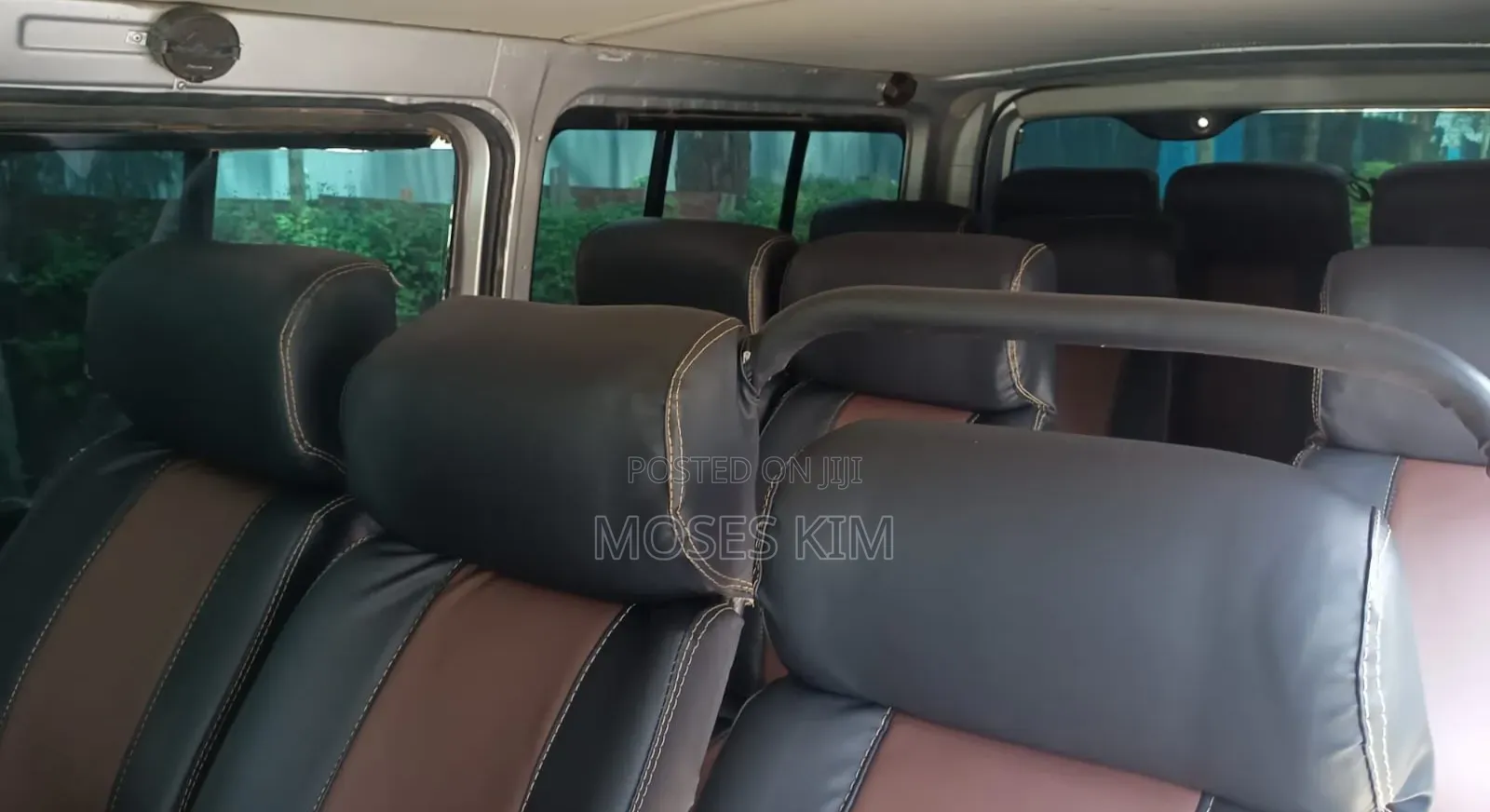 Toyota HiAce 2013 Silver