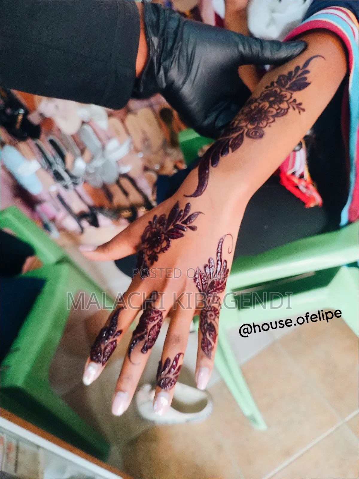 Professional Henna Art Services | Bridal, Eid, Parties Events