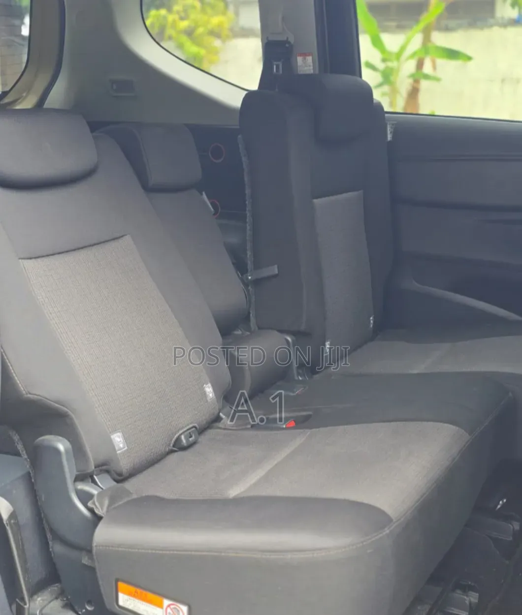 Toyota Sienta 2019 Beige