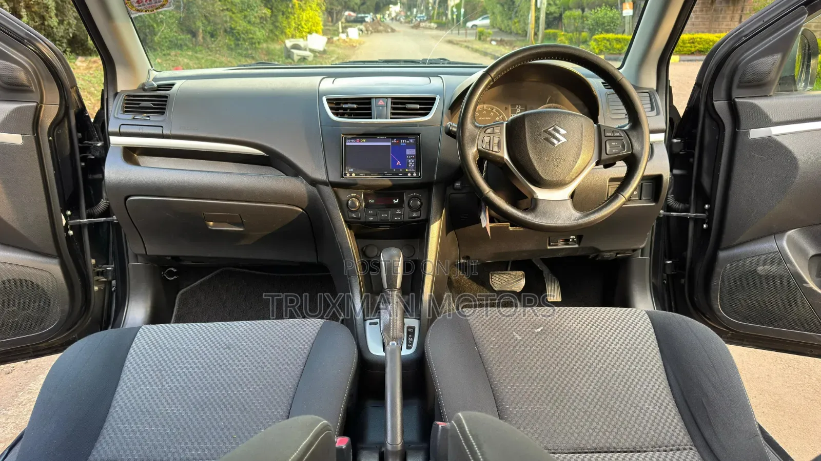 Suzuki Swift 2015 Black