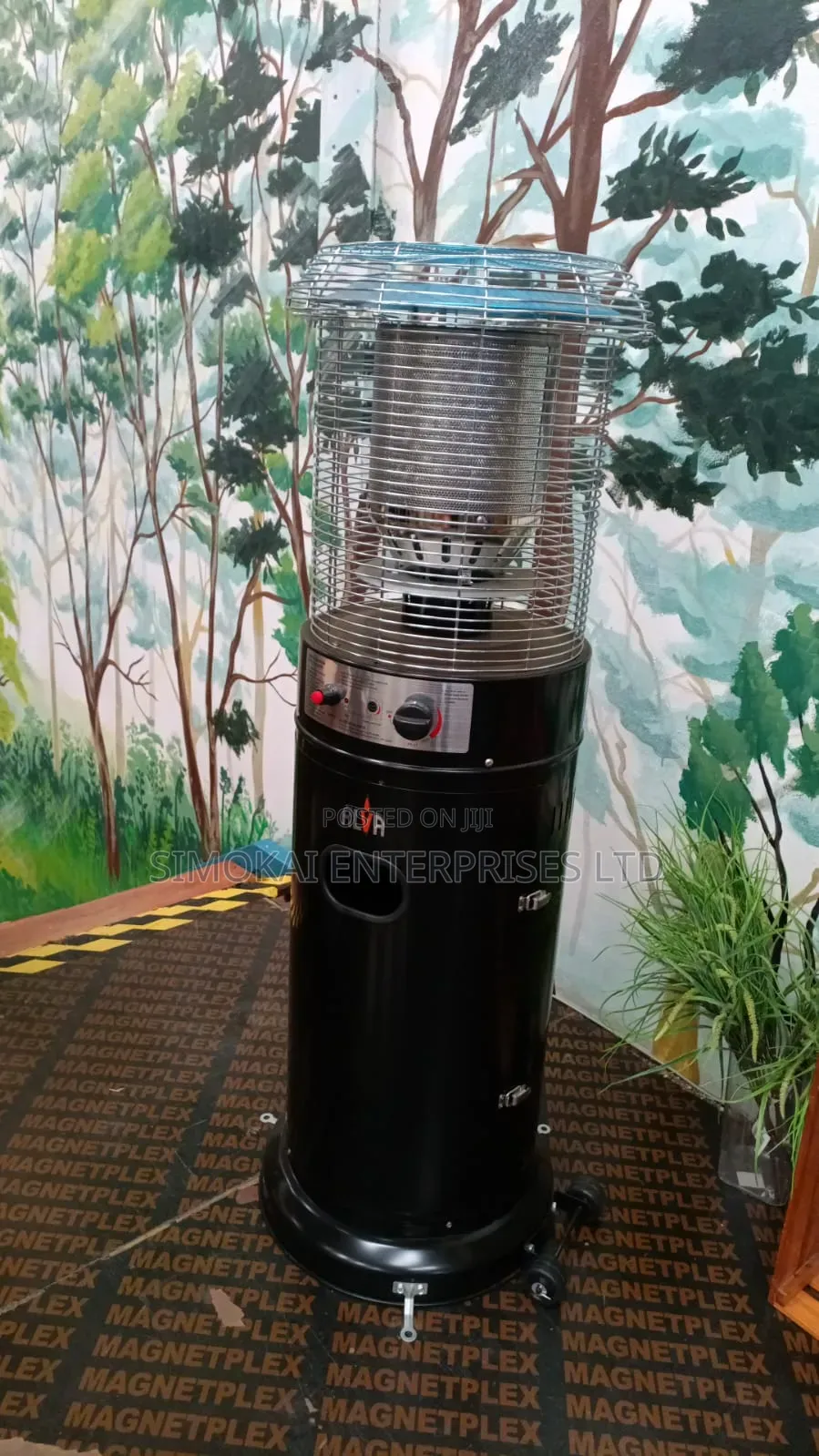 Alva Short Stand Gas Patio Heater 1.35m -Black
