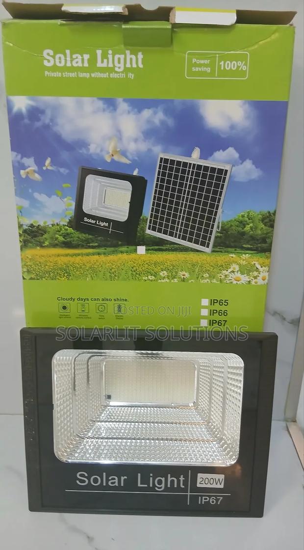 100w, 45w Solar Flood Lights - thumbnail 2