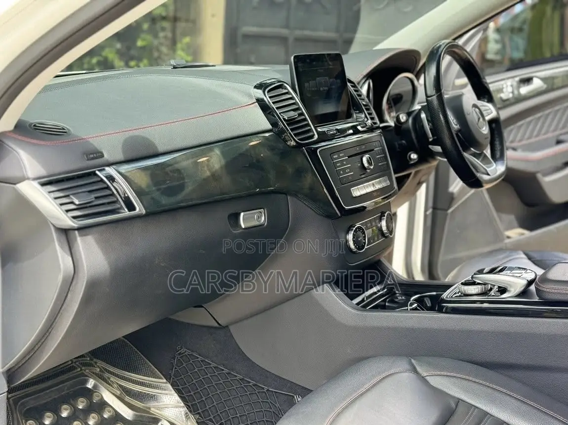 Mercedes-Benz GLE-Class GLE 350d 4MATIC 2018 White