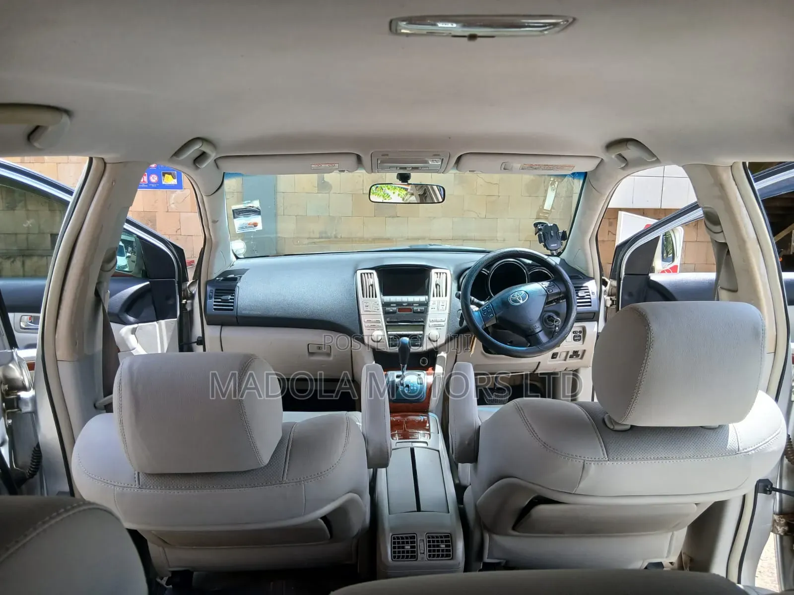 Toyota Harrier 2009 Silver