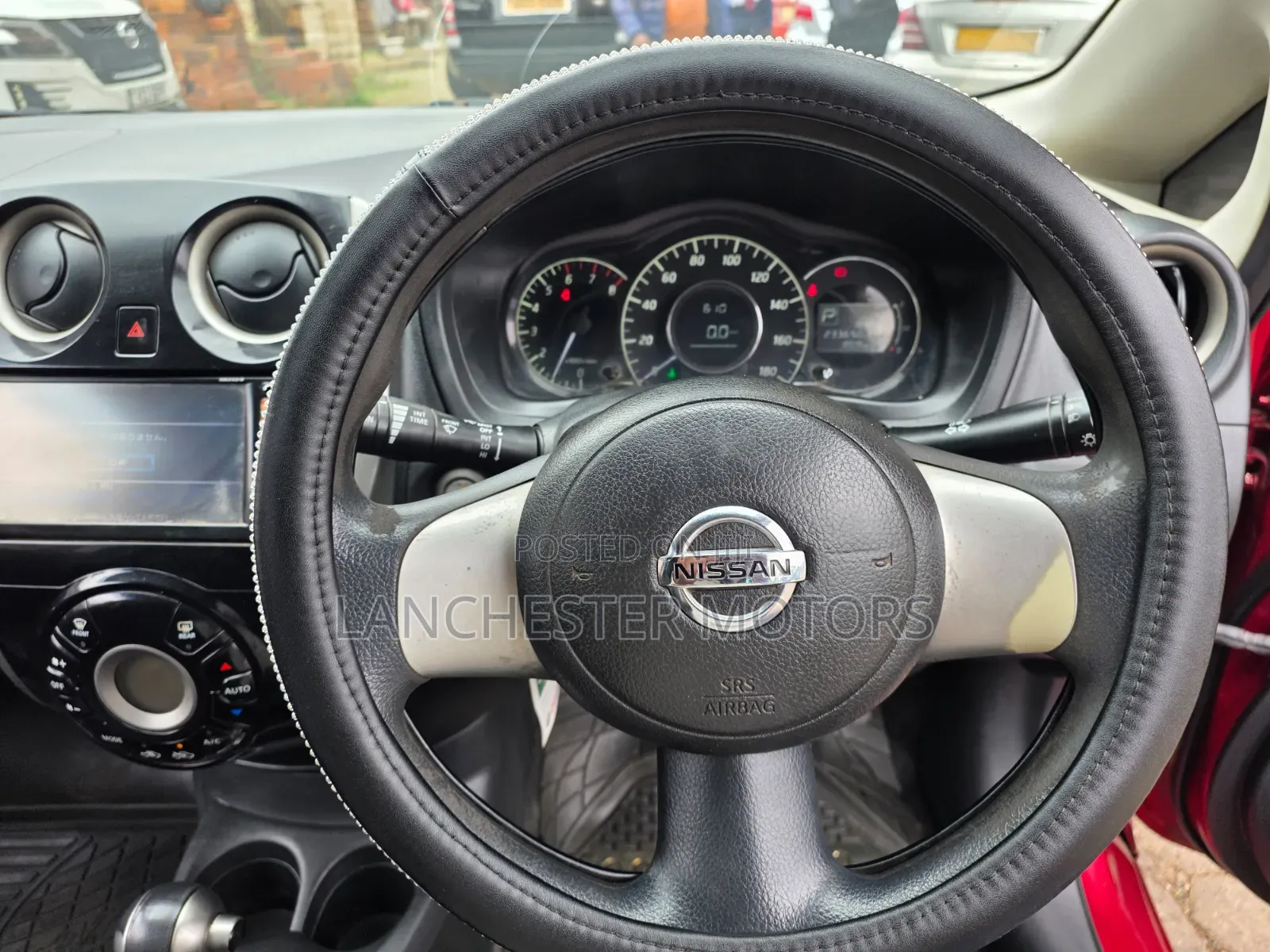 Nissan Note 2013 Maroon
