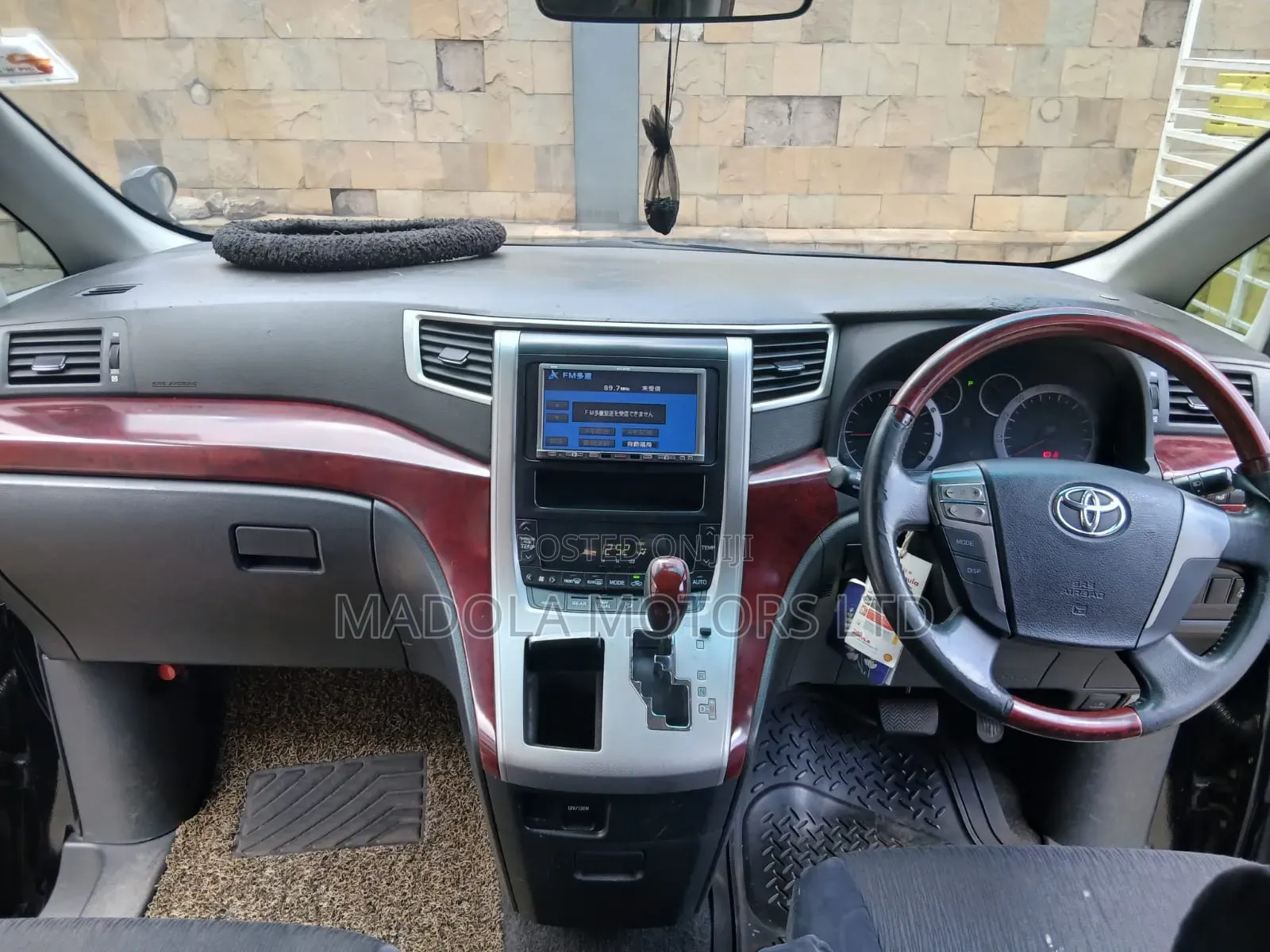 Toyota Alphard 2012 Black