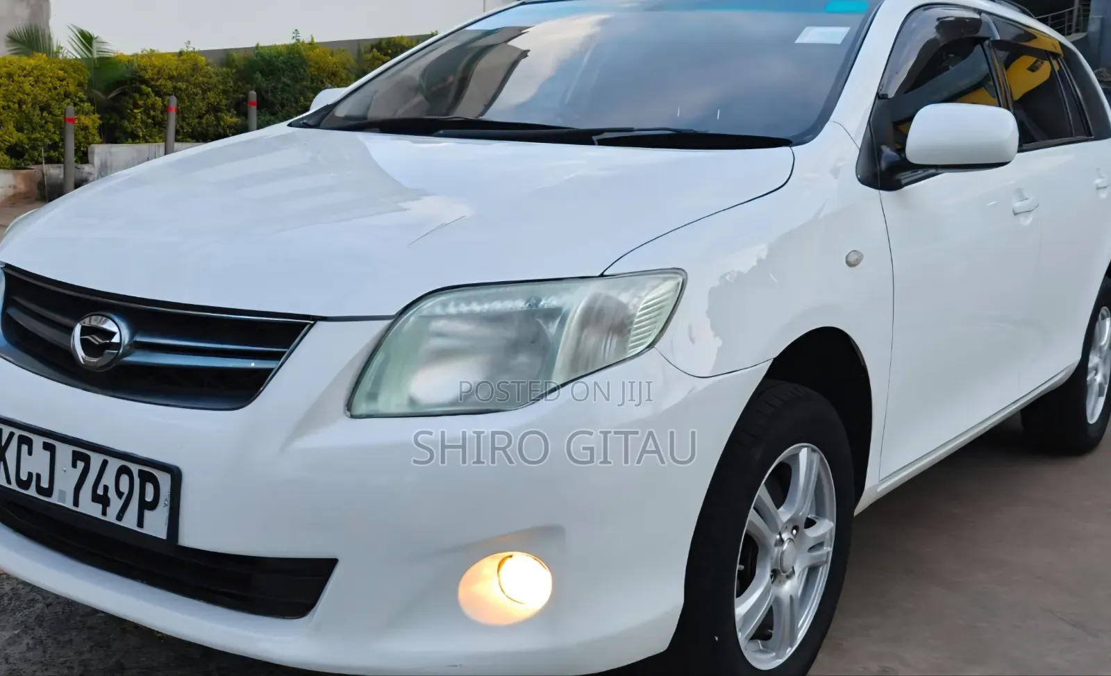 Toyota Corolla Fielder 2010 White