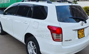 Toyota Corolla Fielder 2010 White