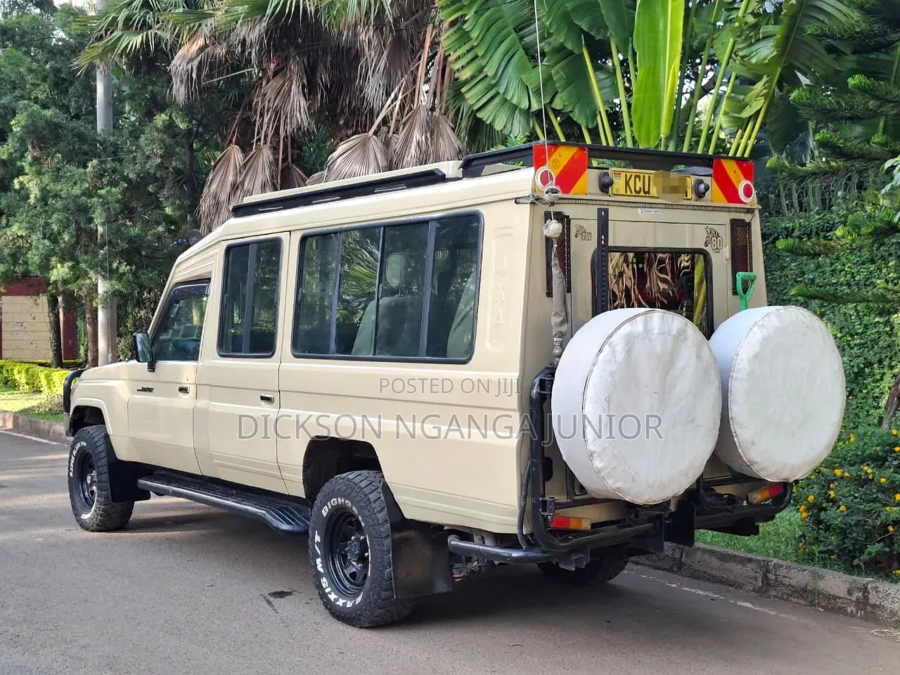 Toyota Land Cruiser 2013 Beige