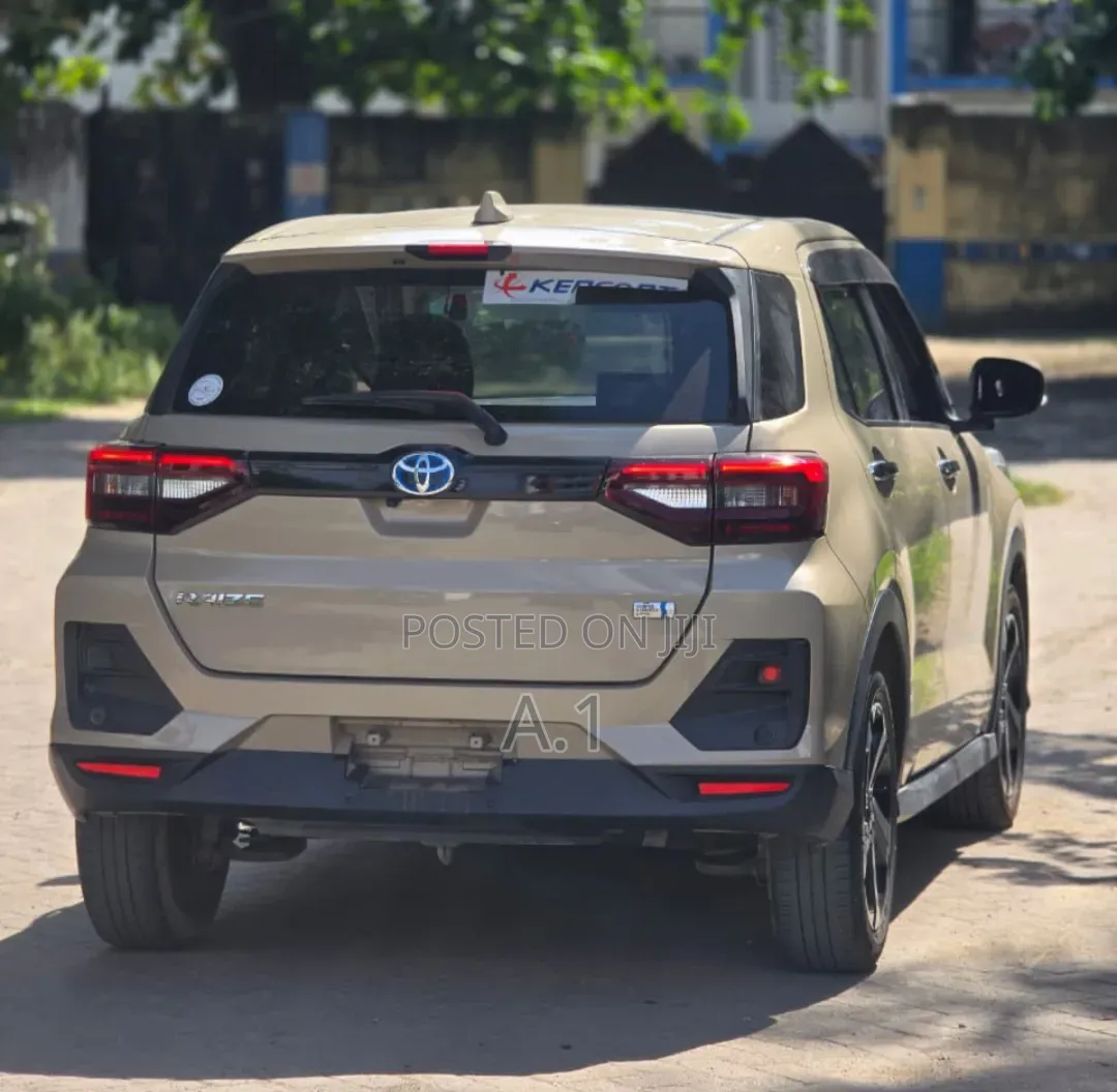 Toyota Raize 2019 Beige