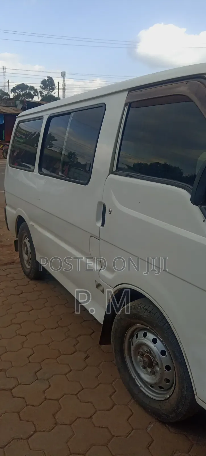 Nissan Vanette 2016 White