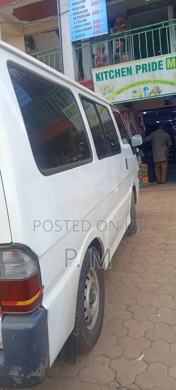 Nissan Vanette 2016 White