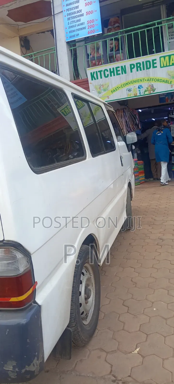 Nissan Vanette 2016 White