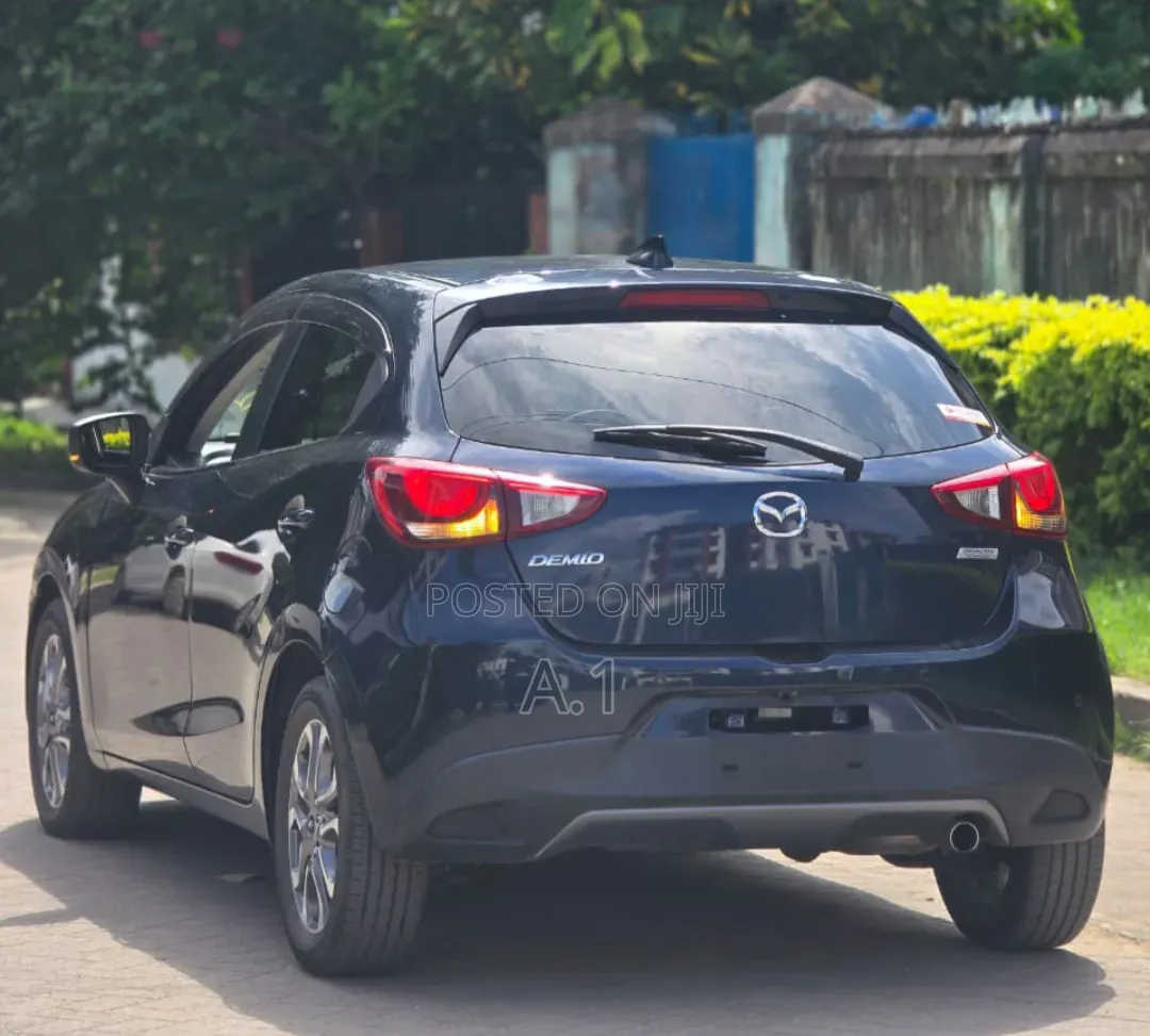 Mazda Demio 2019 Black