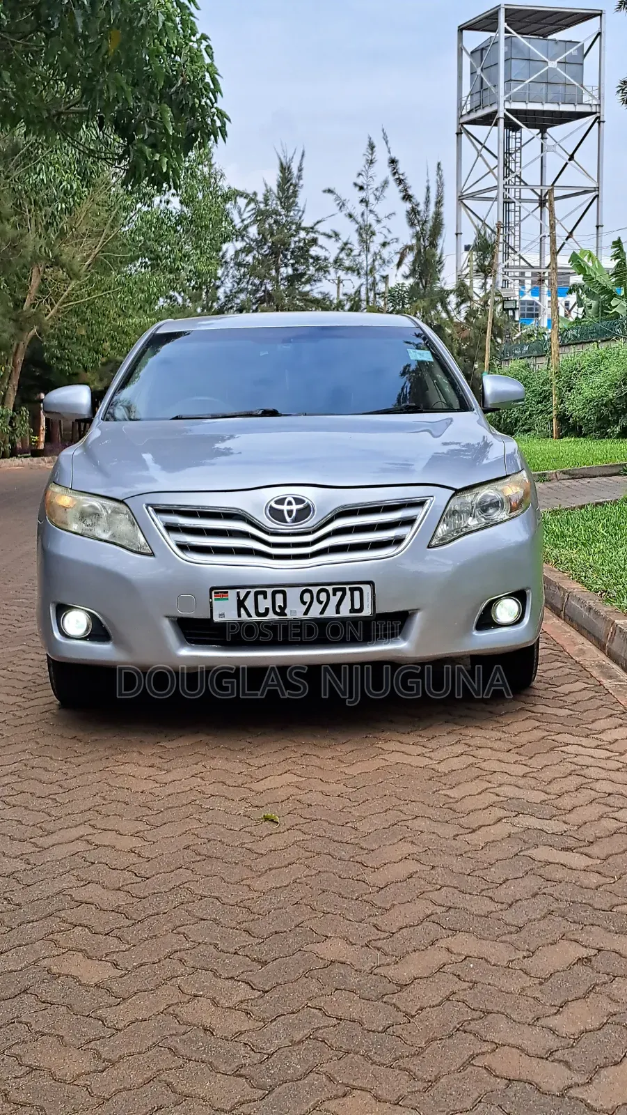Toyota Camry 2012 Silver