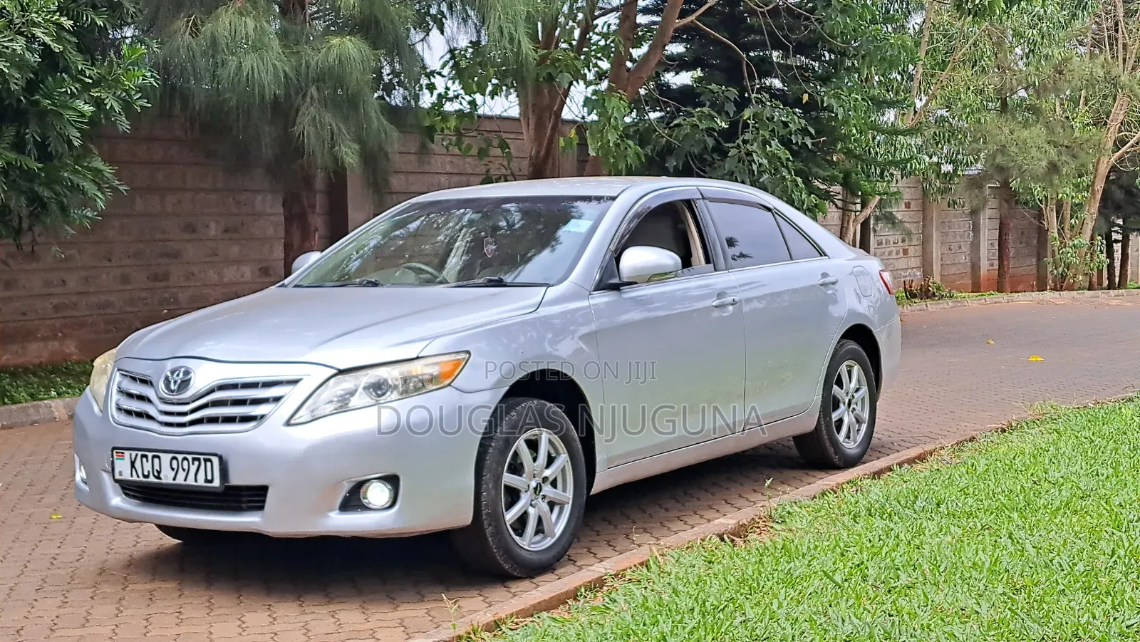 Toyota Camry 2012 Silver