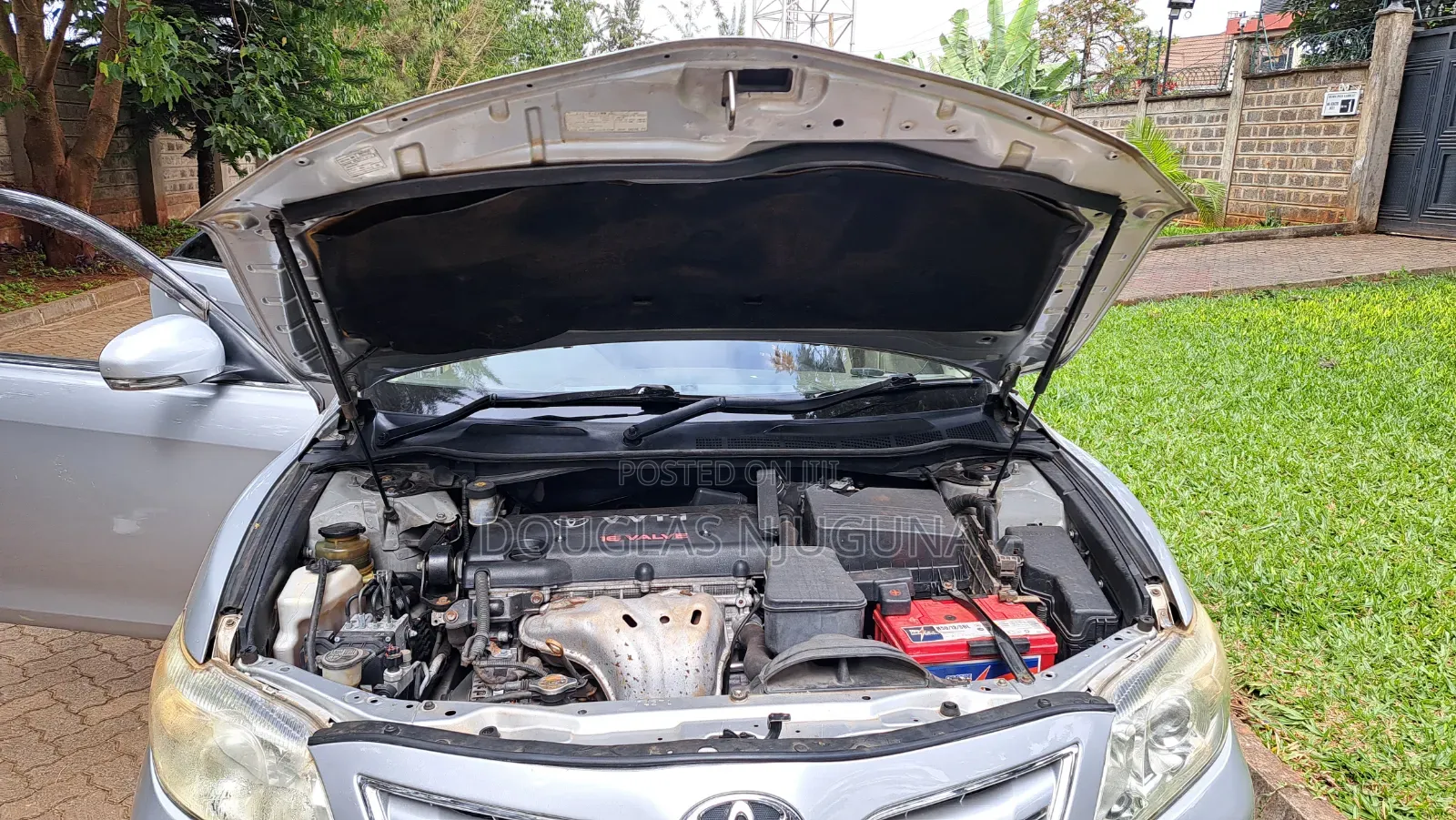 Toyota Camry 2012 Silver