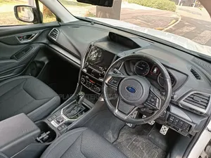 Subaru Forester 2019 White