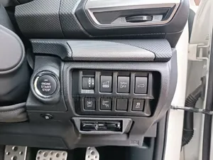 Subaru Forester 2019 White