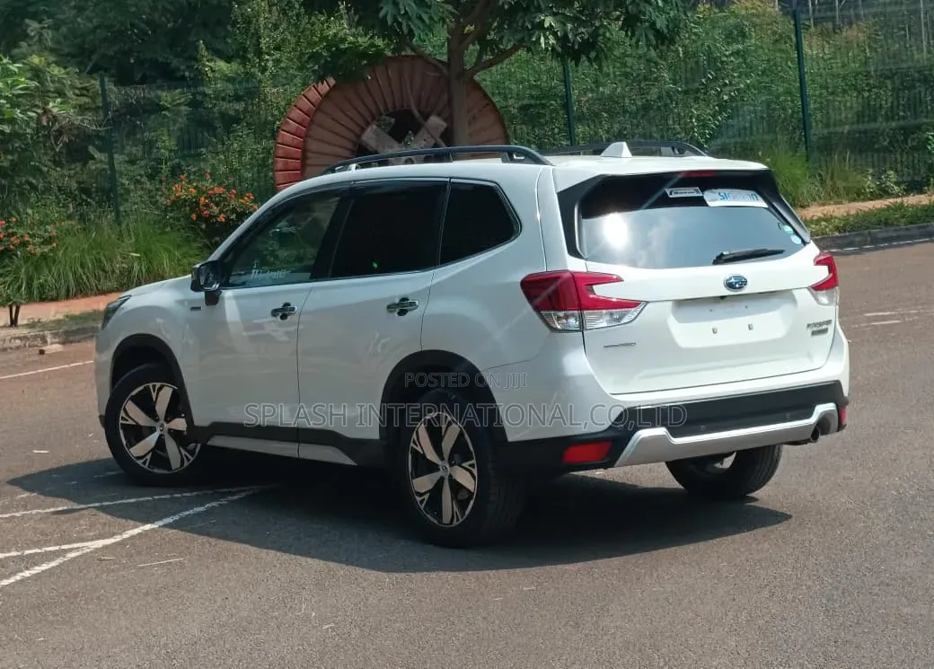 Subaru Forester 2019 White