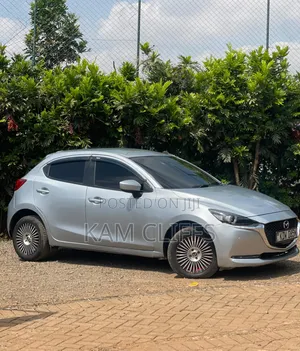 Mazda Demio 2019 White