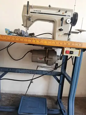 Singer 20u43 Industrial Zigzag Sewing Machine | Fully Serviced