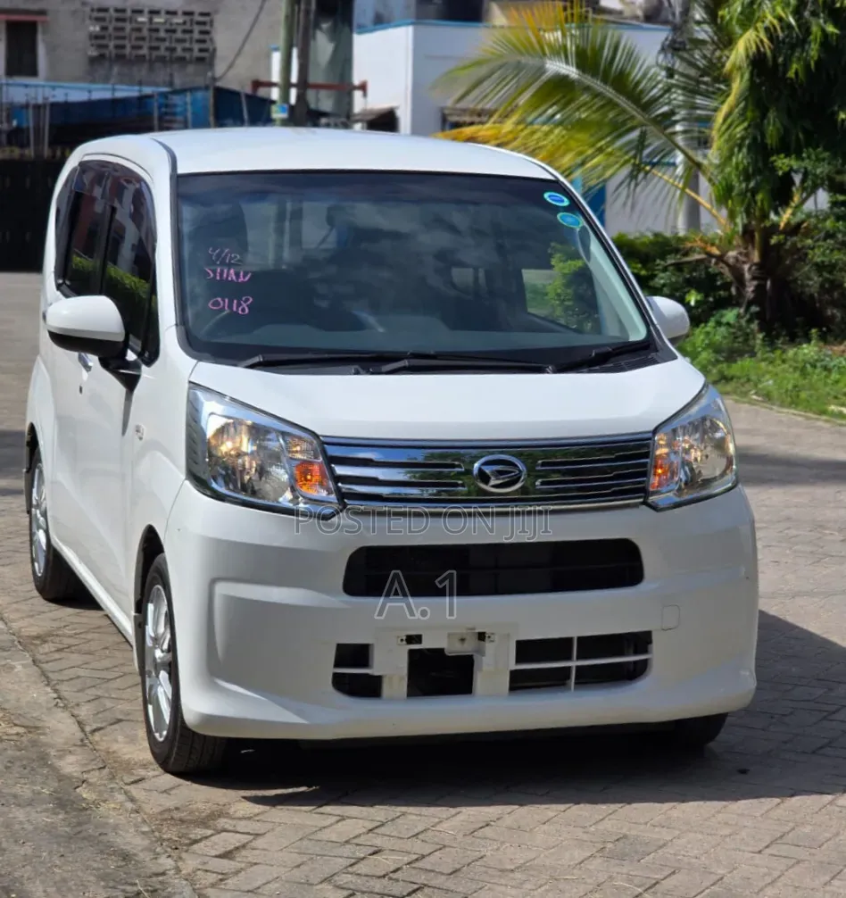 Daihatsu Move 2019 Pearl