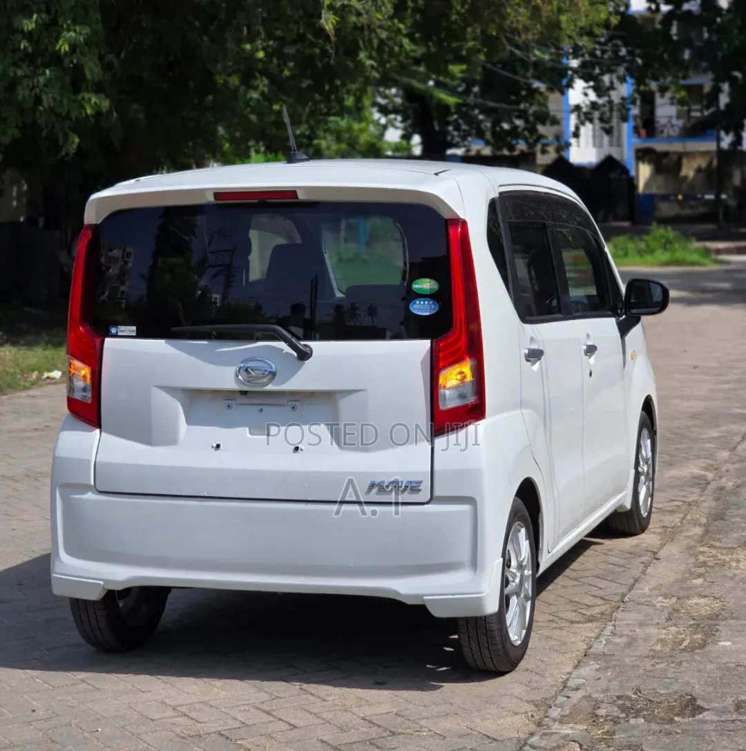 Daihatsu Move 2019 Pearl