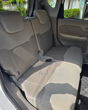 Daihatsu Move 2019 Pearl