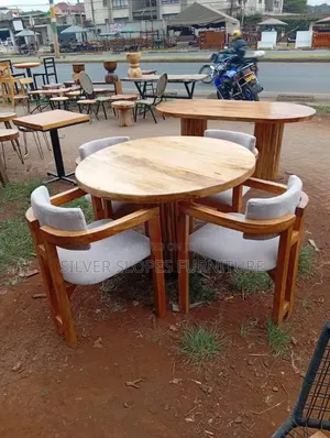 4 Seater Natural Colour Dinning Table