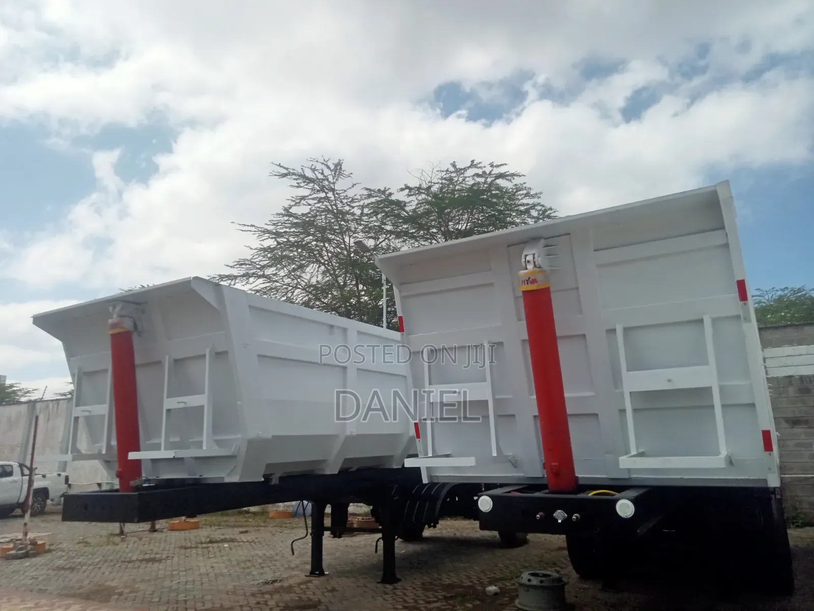 Flatbed Trailers/Skeletal/Tipping/Low-Bed Trailers