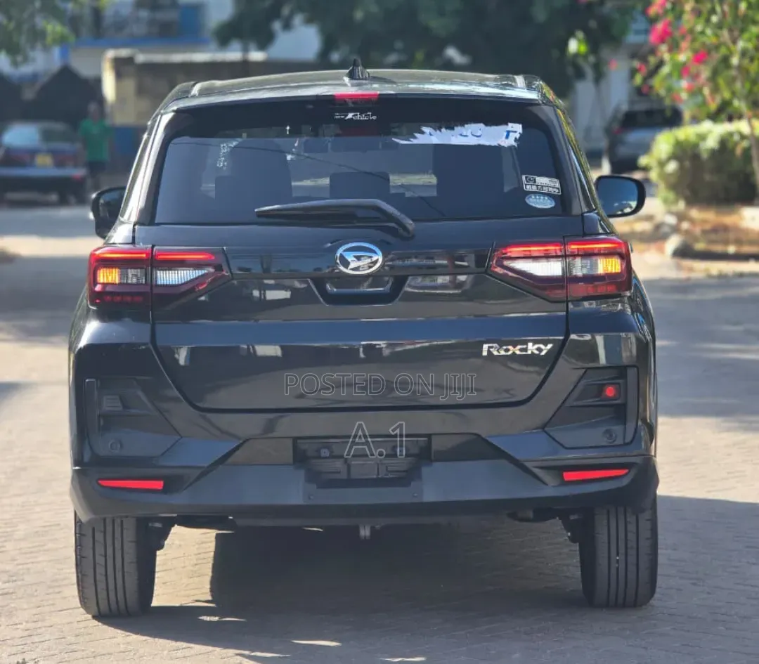 Daihatsu Rocky 2019 Black